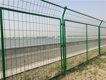 護欄網(wǎng)001 護欄網(wǎng)001